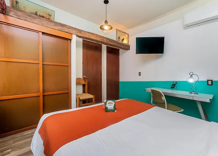 Casa Anzures Hotel